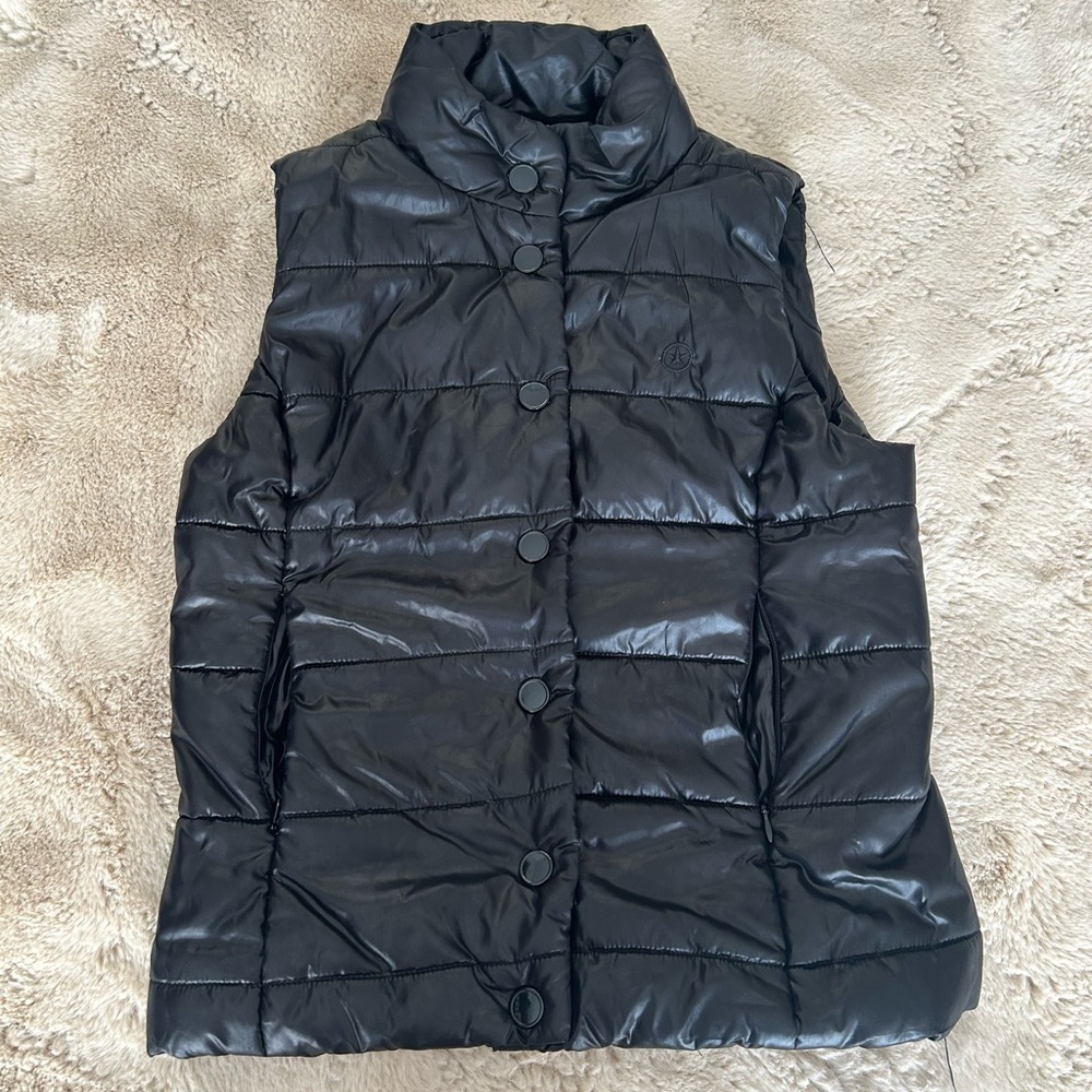 Converse Women's Sleek Black Quilted Vest